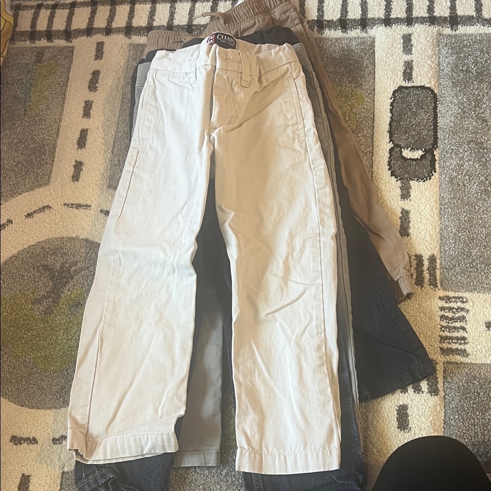 Boys 4T Assortment of 6 Pants - Picture 6 of 6